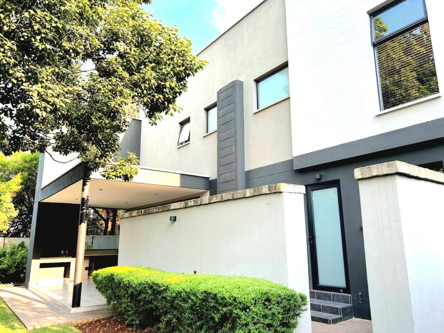 3 Bedroom Property for Sale in Waterkloof Heights Gauteng