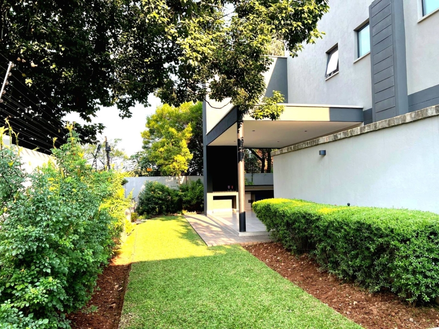 3 Bedroom Property for Sale in Waterkloof Heights Gauteng