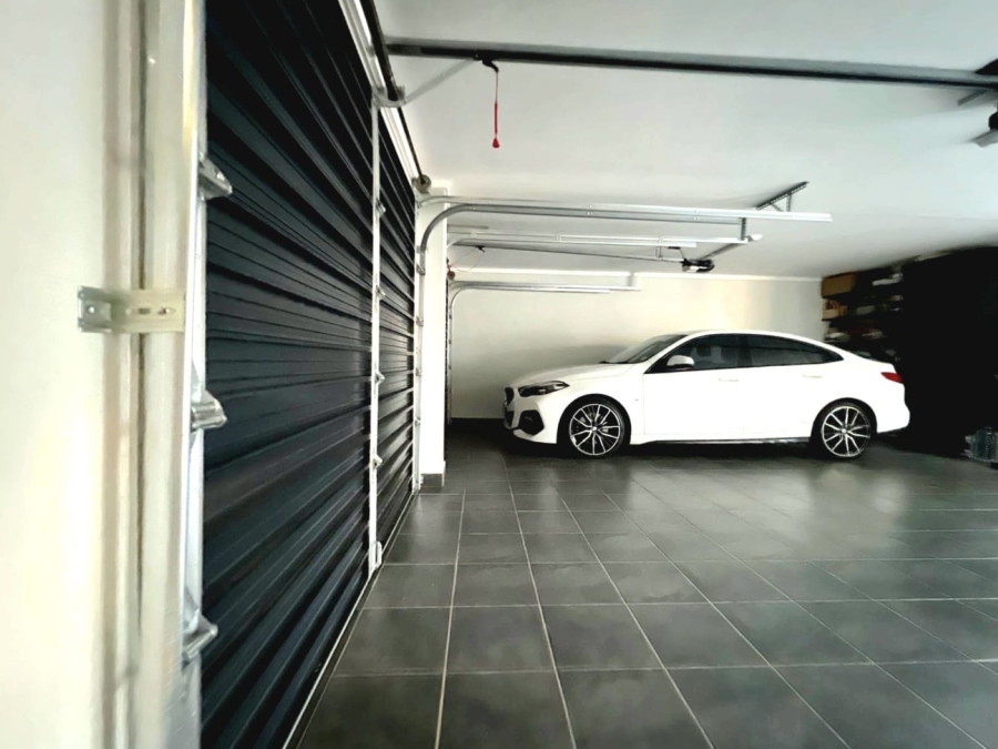 3 Bedroom Property for Sale in Waterkloof Heights Gauteng