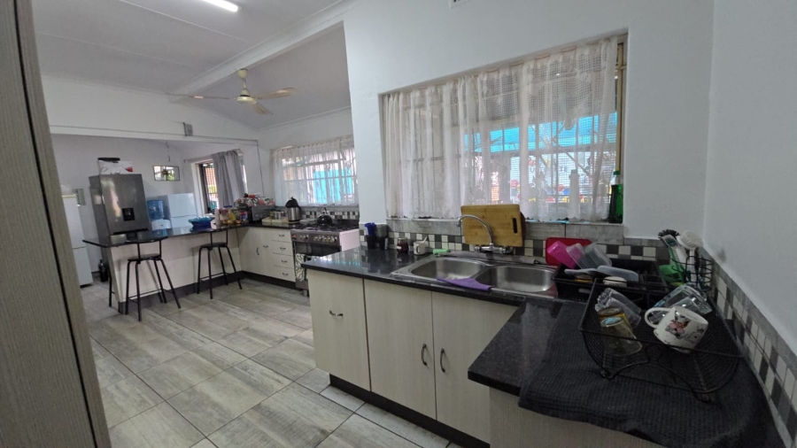 4 Bedroom Property for Sale in Pretoria North Gauteng