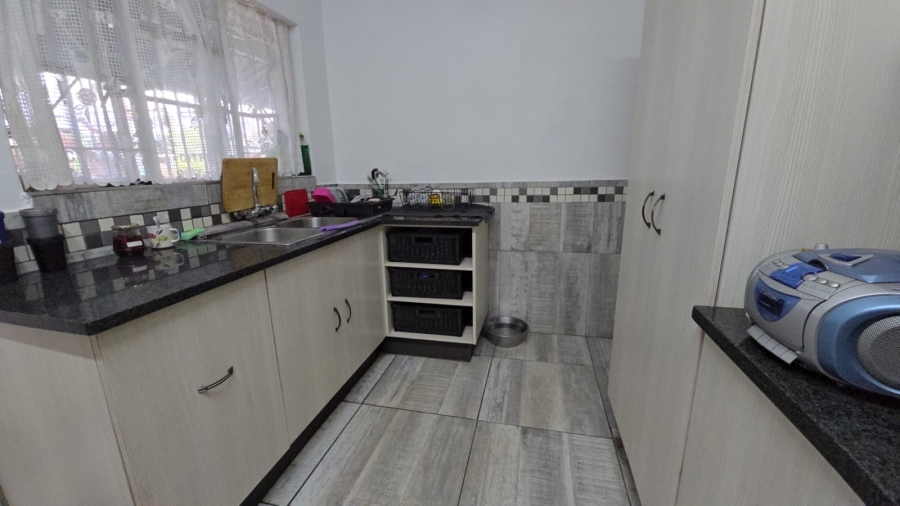 4 Bedroom Property for Sale in Pretoria North Gauteng