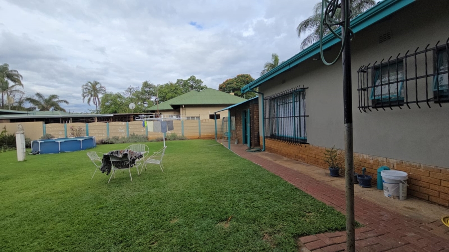 4 Bedroom Property for Sale in Pretoria North Gauteng