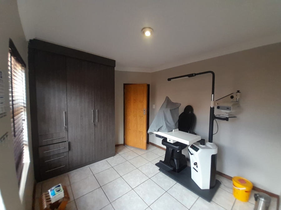 3 Bedroom Property for Sale in Chantelle Gauteng