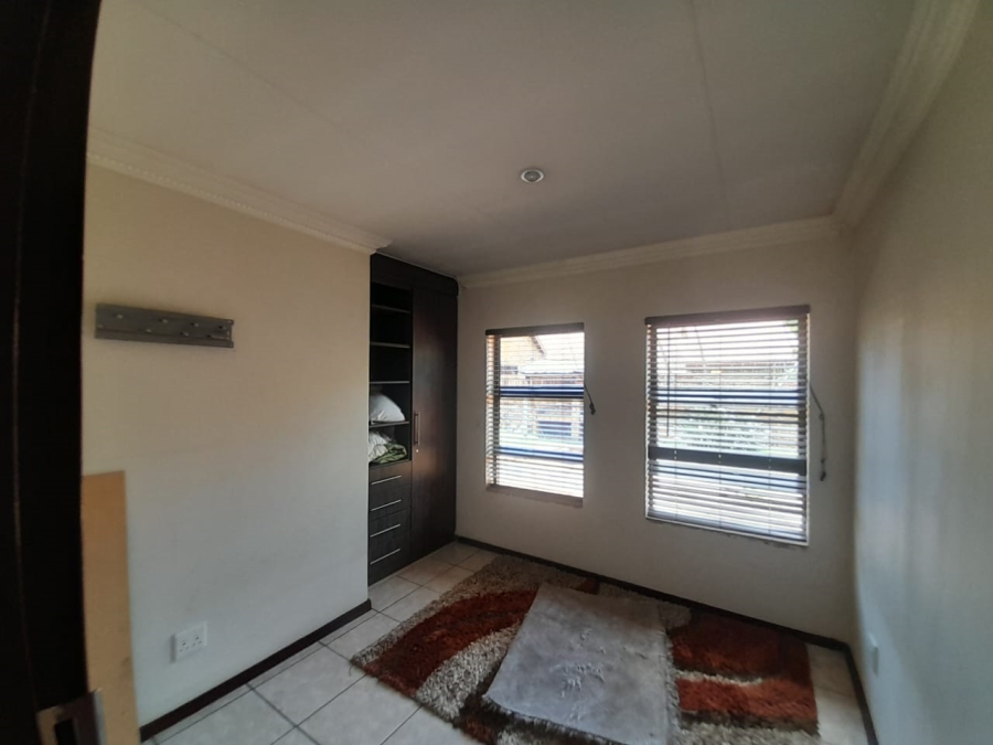 3 Bedroom Property for Sale in Chantelle Gauteng