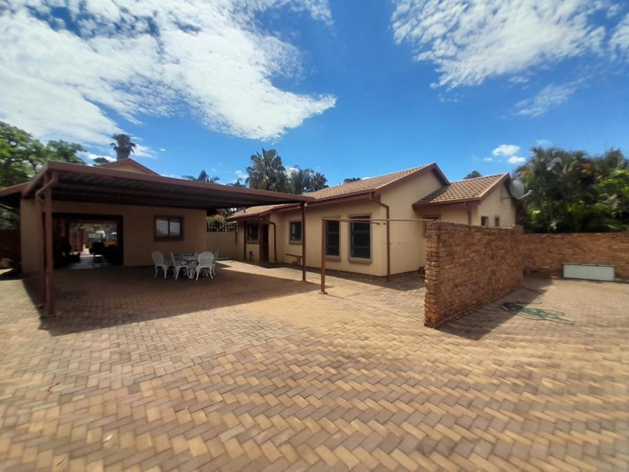 3 Bedroom Property for Sale in Chantelle Gauteng