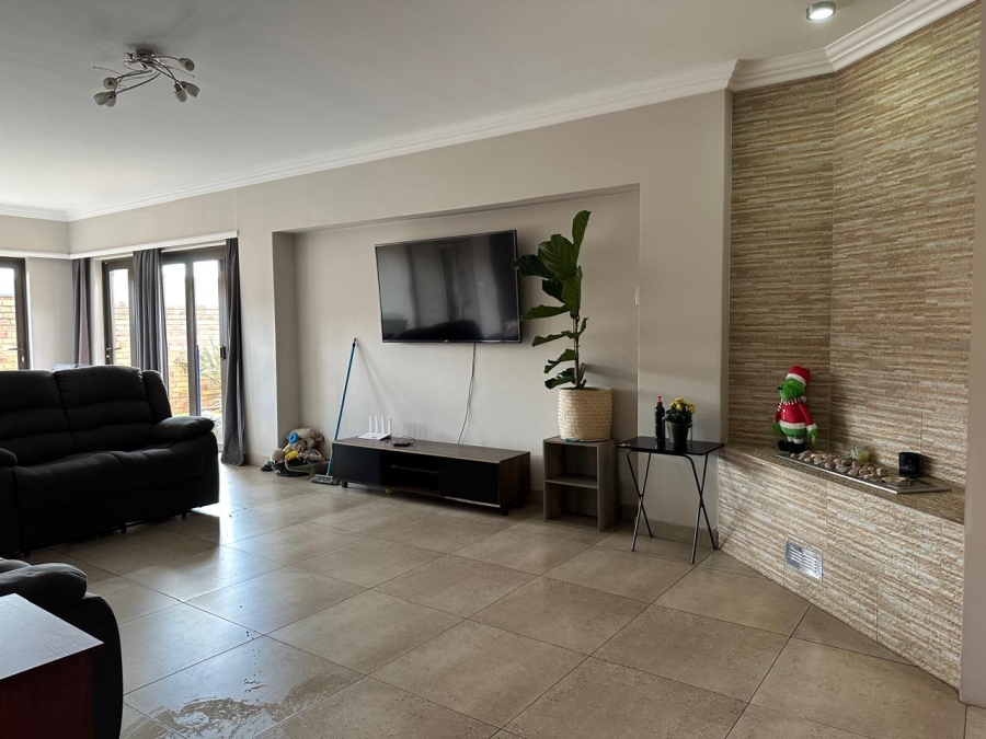 To Let 3 Bedroom Property for Rent in Jansenpark Gauteng