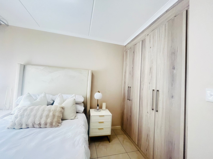 To Let 1 Bedroom Property for Rent in Noordhang Gauteng