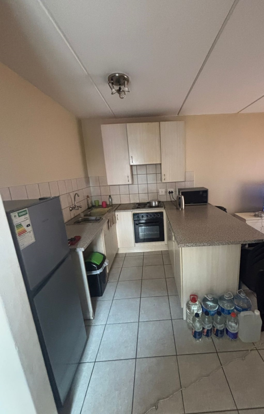 1 Bedroom Property for Sale in Grand Central Gauteng