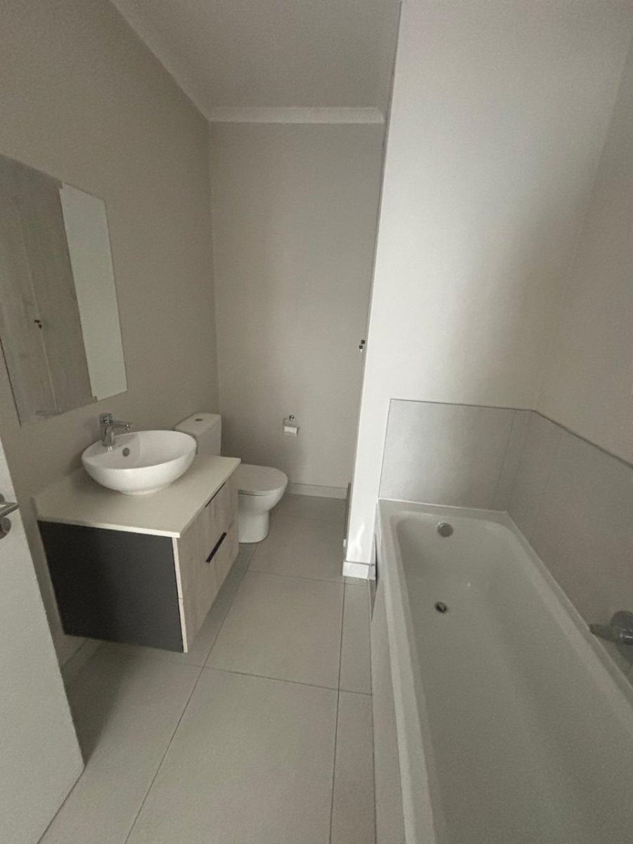 To Let 2 Bedroom Property for Rent in Carlswald Gauteng