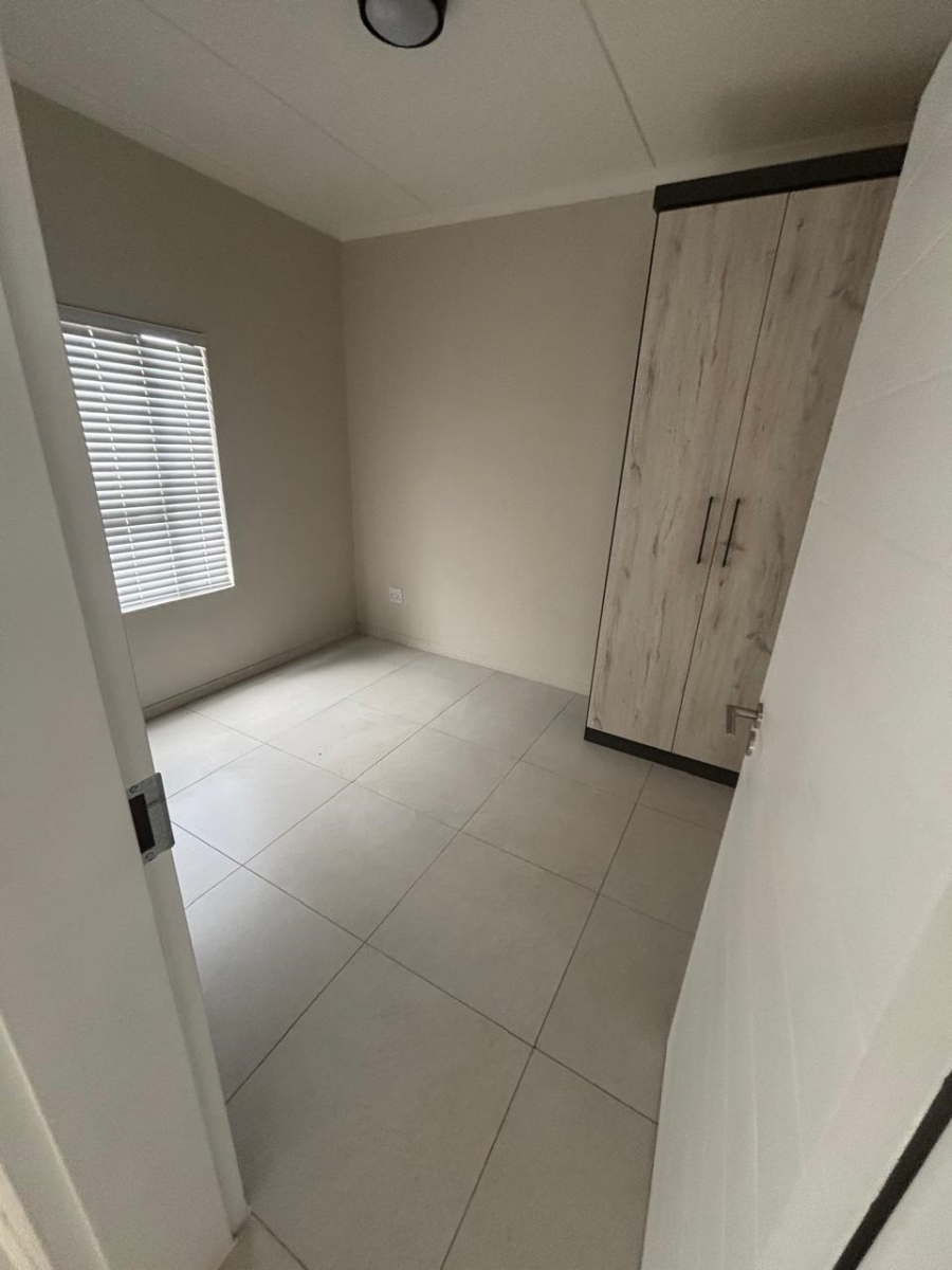 To Let 2 Bedroom Property for Rent in Carlswald Gauteng