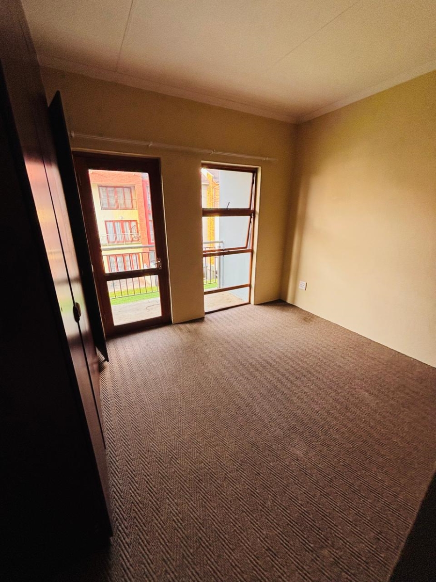 2 Bedroom Property for Sale in Midridge Park Gauteng