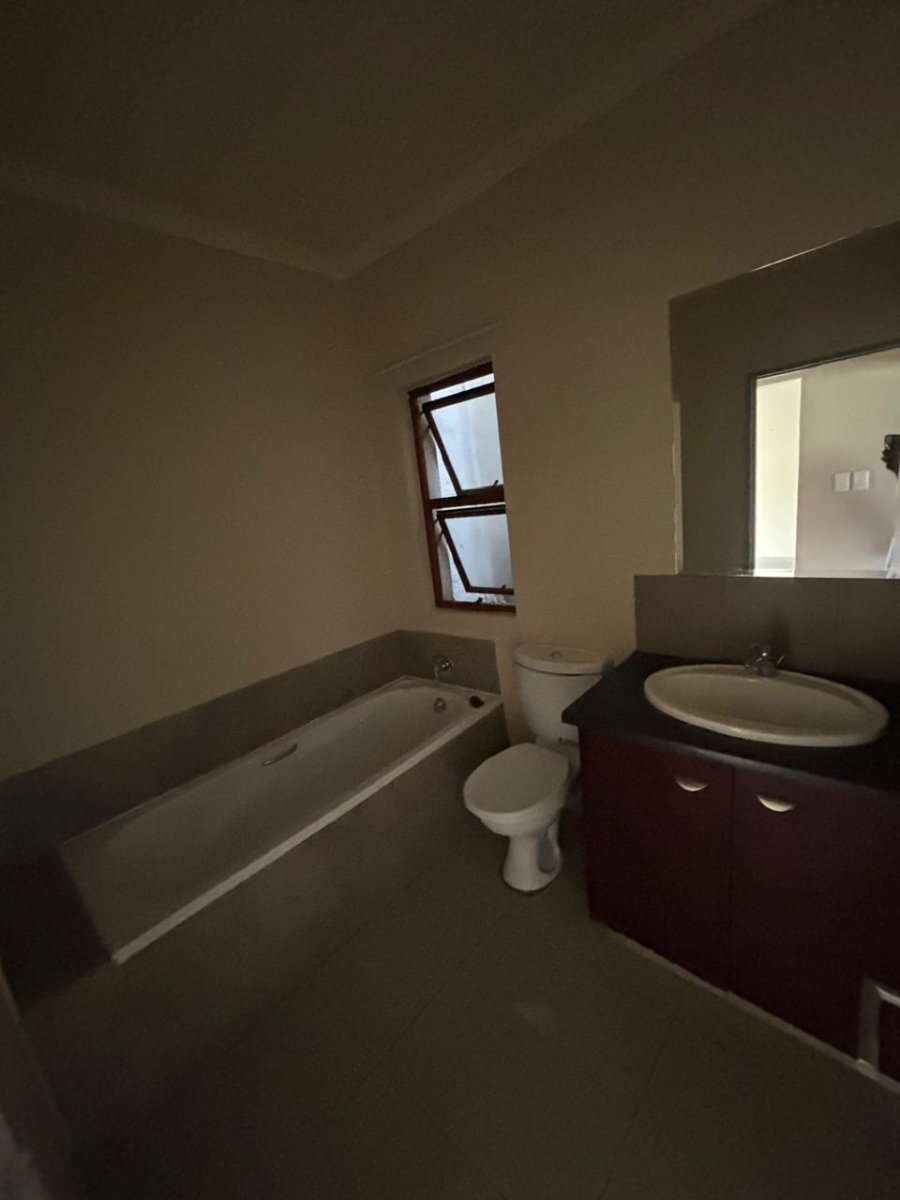 2 Bedroom Property for Sale in Midridge Park Gauteng