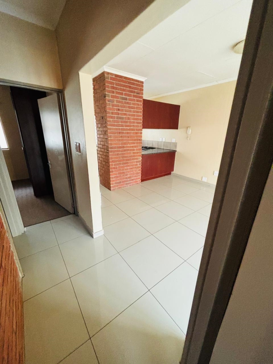 2 Bedroom Property for Sale in Midridge Park Gauteng