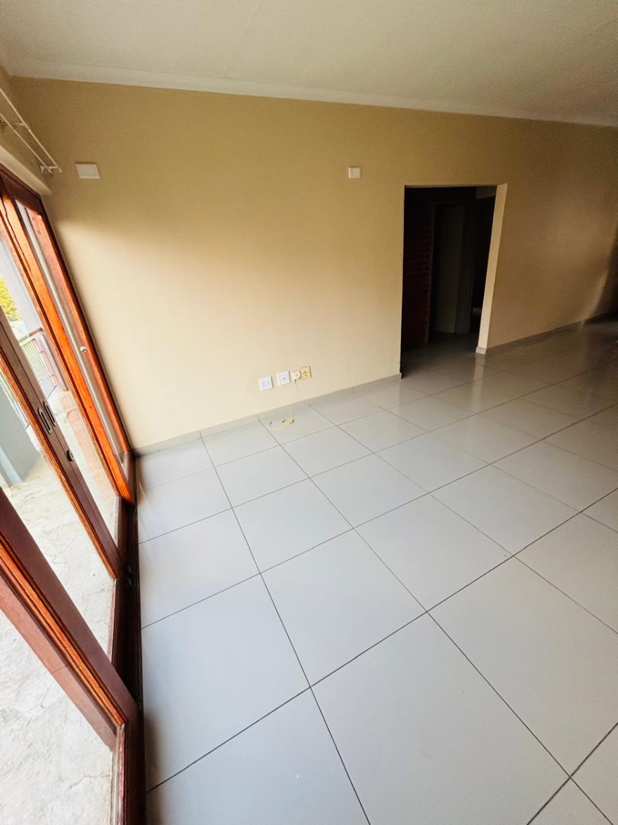 2 Bedroom Property for Sale in Midridge Park Gauteng