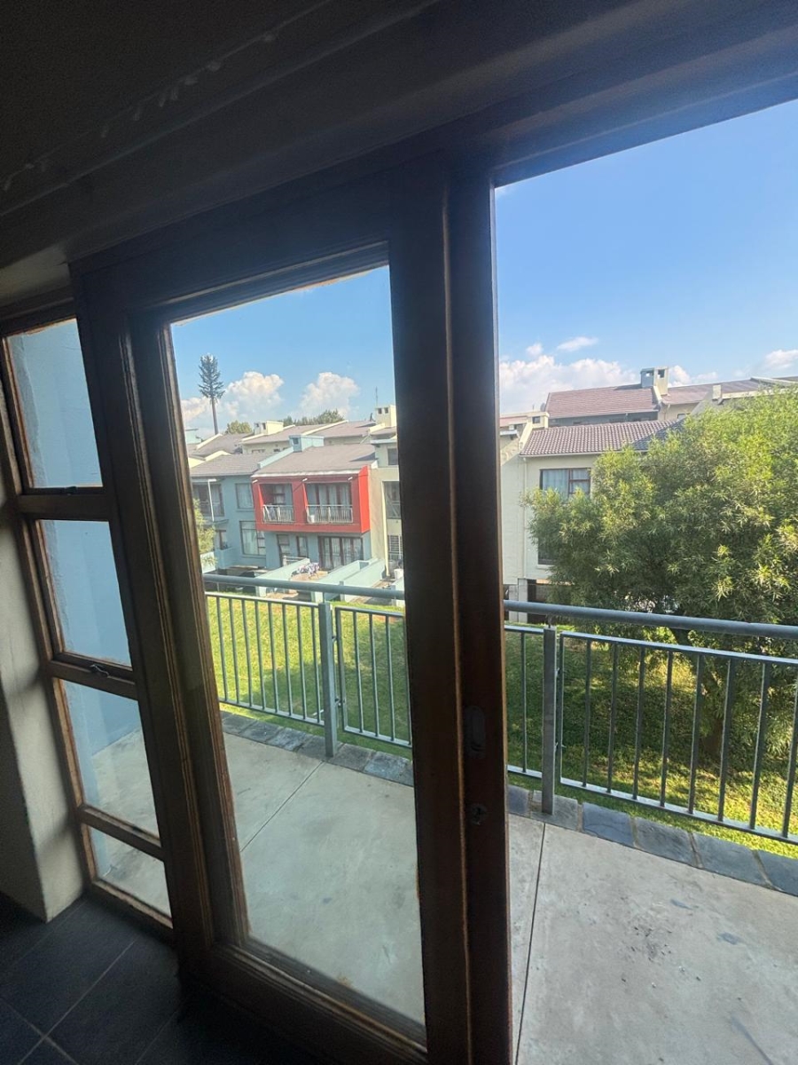 1 Bedroom Property for Sale in Midridge Park Gauteng