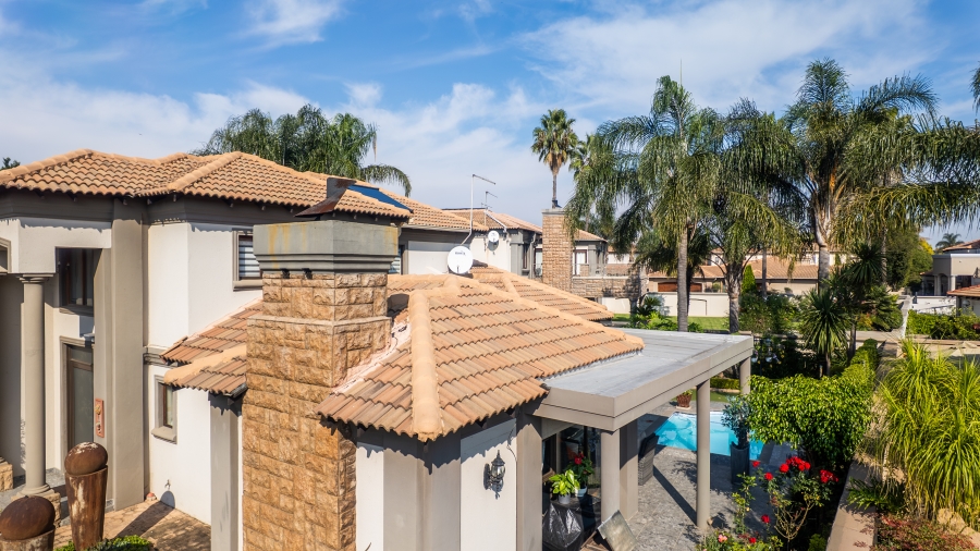 3 Bedroom Property for Sale in Lakefield Gauteng