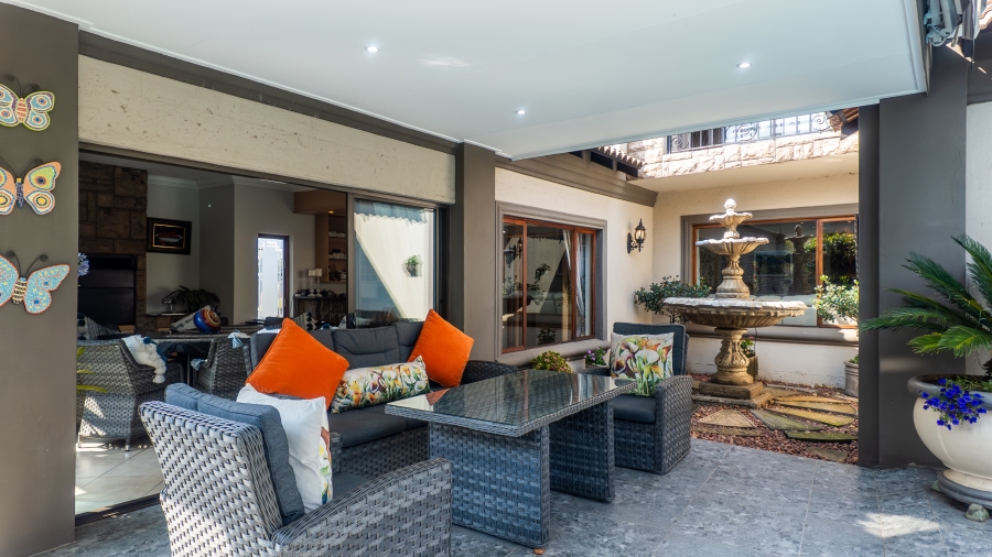 3 Bedroom Property for Sale in Lakefield Gauteng