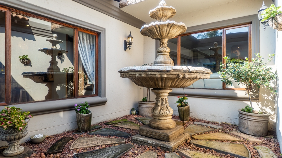 3 Bedroom Property for Sale in Lakefield Gauteng