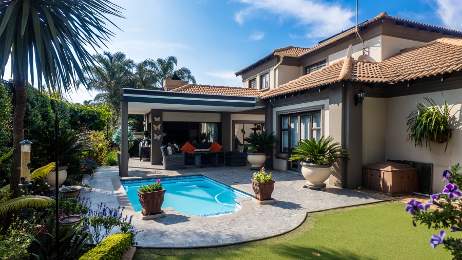 3 Bedroom Property for Sale in Lakefield Gauteng