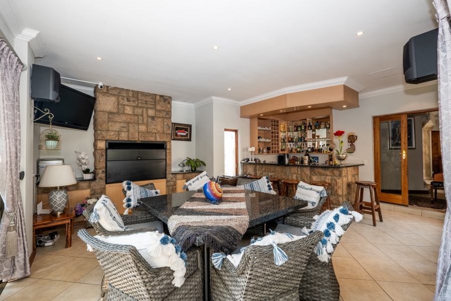 3 Bedroom Property for Sale in Lakefield Gauteng