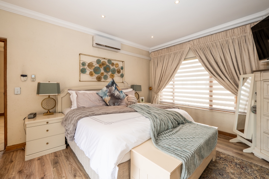 3 Bedroom Property for Sale in Lakefield Gauteng