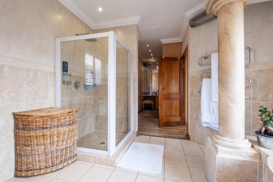 3 Bedroom Property for Sale in Lakefield Gauteng