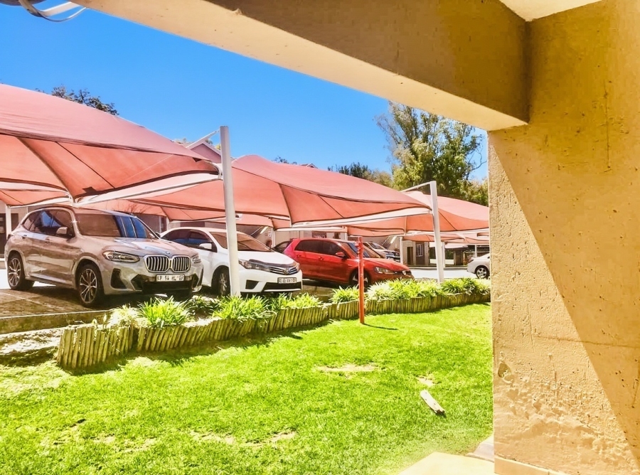 To Let 2 Bedroom Property for Rent in Buccleuch Gauteng