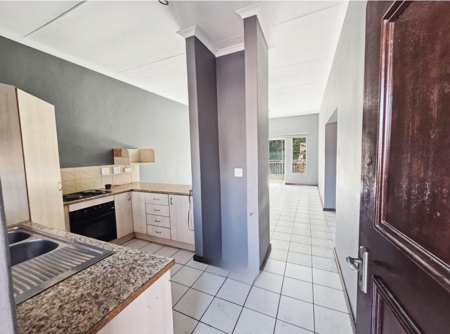 To Let 2 Bedroom Property for Rent in Buccleuch Gauteng