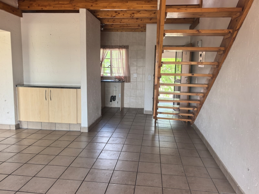 To Let 2 Bedroom Property for Rent in Noordwyk Gauteng