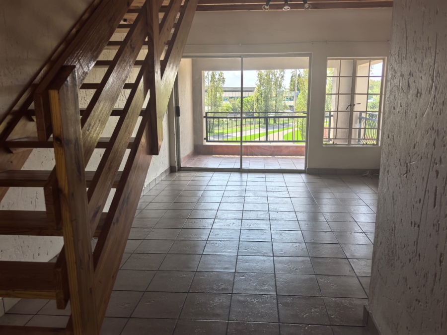To Let 2 Bedroom Property for Rent in Noordwyk Gauteng