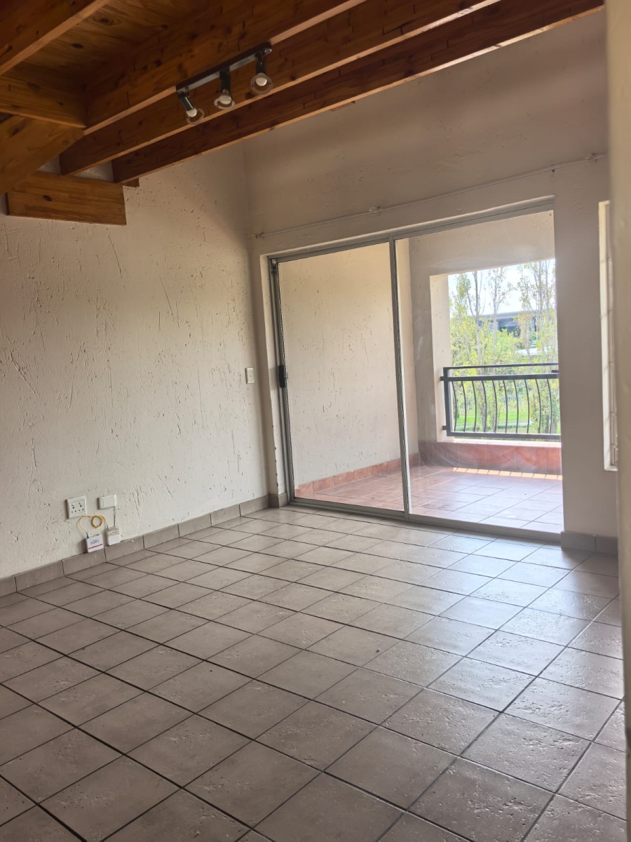 To Let 2 Bedroom Property for Rent in Noordwyk Gauteng