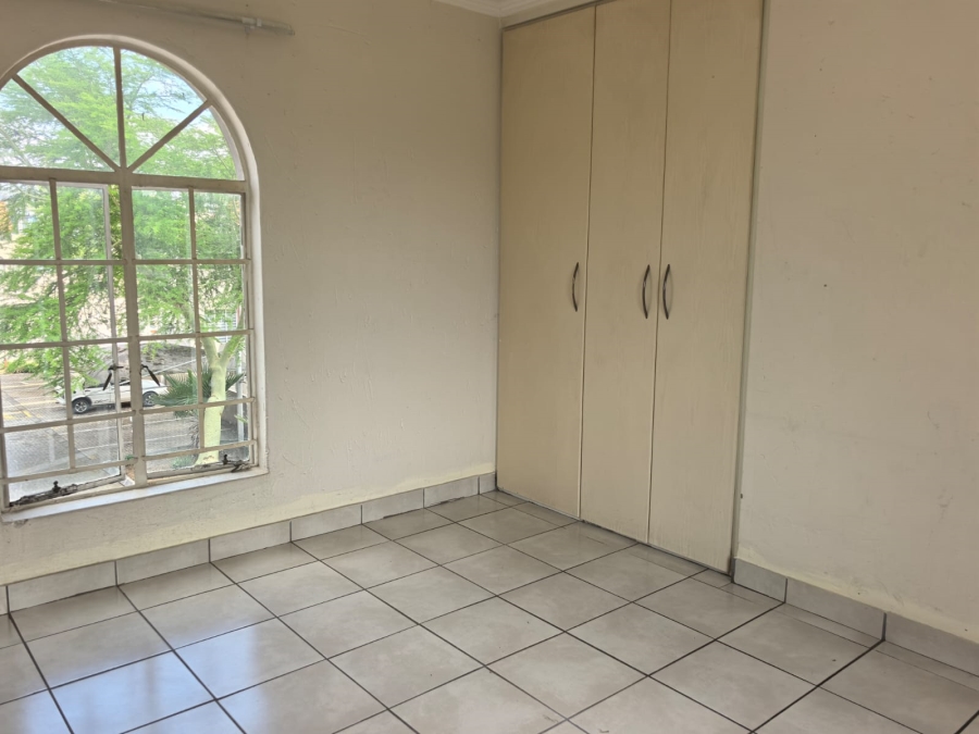 To Let 2 Bedroom Property for Rent in Noordwyk Gauteng