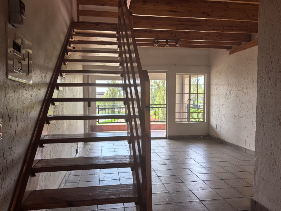 To Let 2 Bedroom Property for Rent in Noordwyk Gauteng