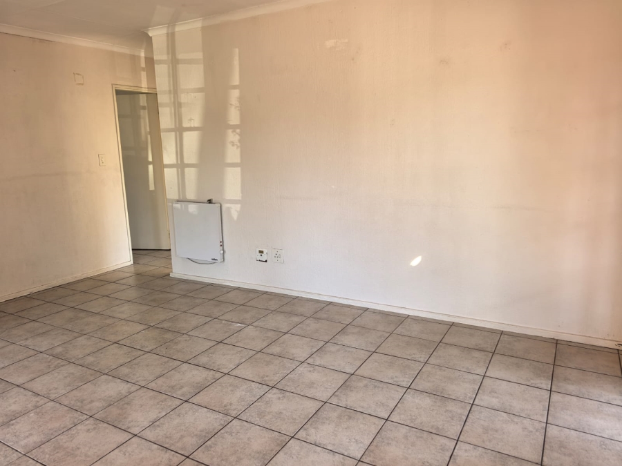 To Let 2 Bedroom Property for Rent in Halfway Gardens Gauteng