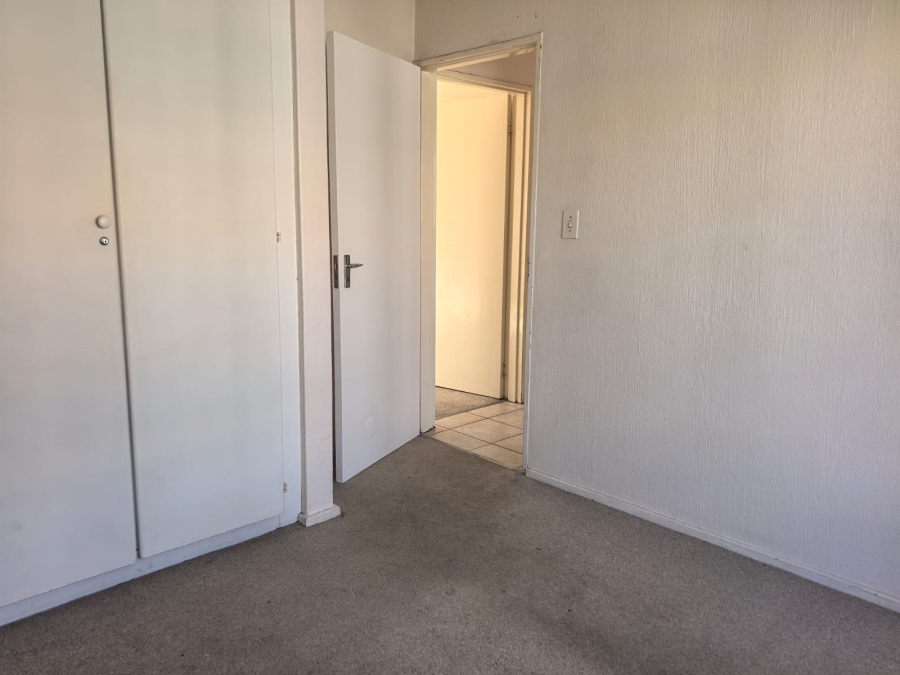 To Let 2 Bedroom Property for Rent in Halfway Gardens Gauteng