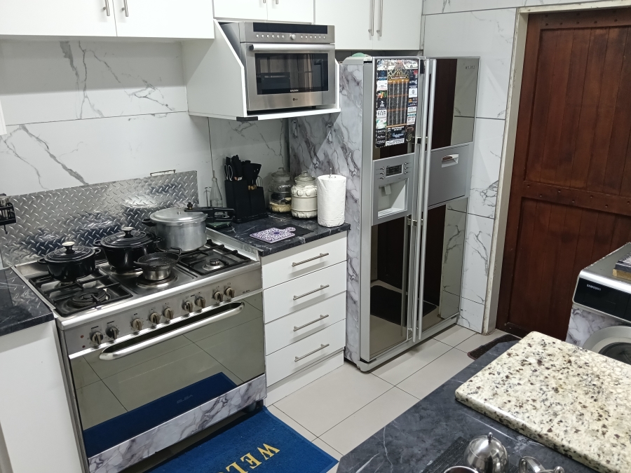 To Let 3 Bedroom Property for Rent in Rynsoord Gauteng