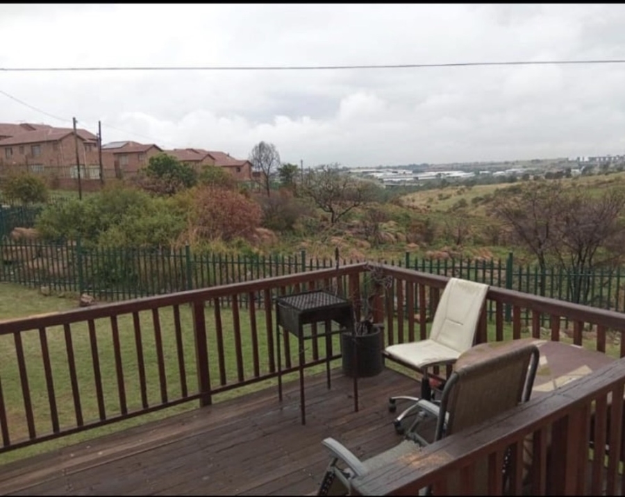 3 Bedroom Property for Sale in Elandspark Gauteng