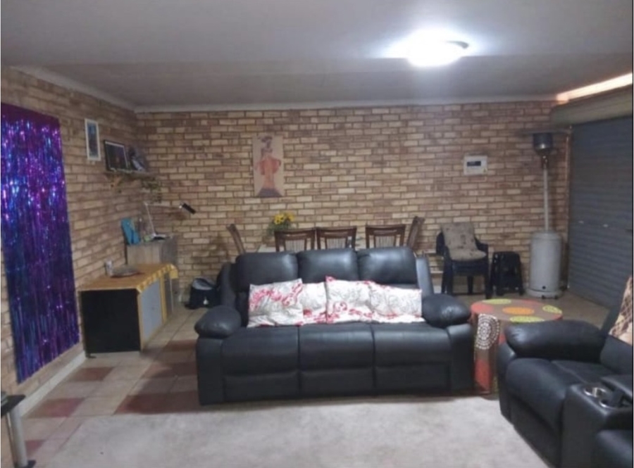 3 Bedroom Property for Sale in Elandspark Gauteng