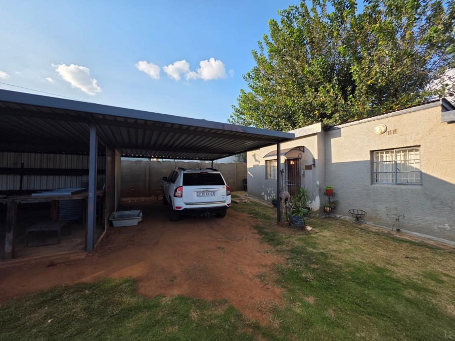 To Let 3 Bedroom Property for Rent in Primrose Gauteng