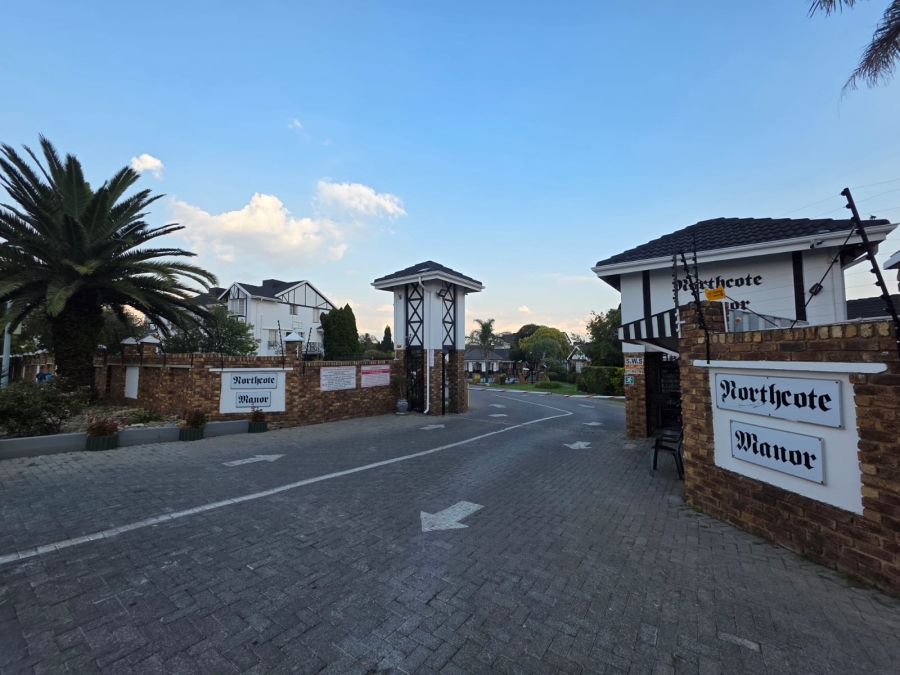 2 Bedroom Property for Sale in Beyers Park Gauteng