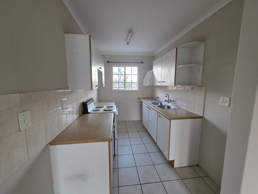 2 Bedroom Property for Sale in Beyers Park Gauteng