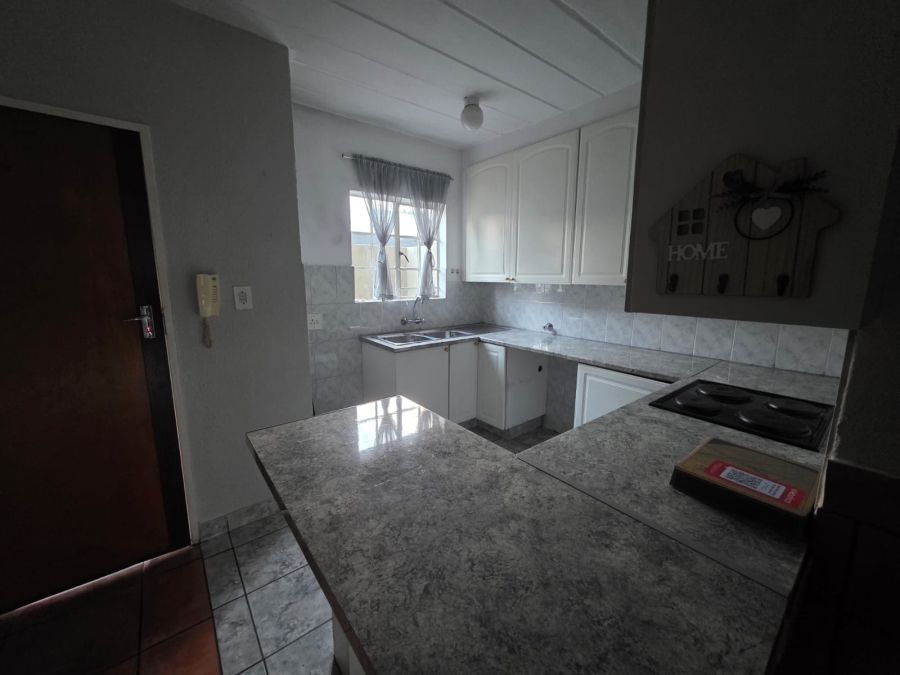 2 Bedroom Property for Sale in Witfield Gauteng