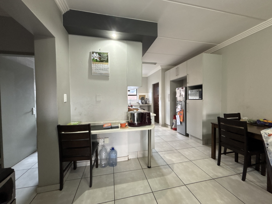 2 Bedroom Property for Sale in Jansenpark Gauteng