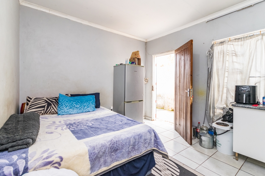 8 Bedroom Property for Sale in Cosmo City Gauteng