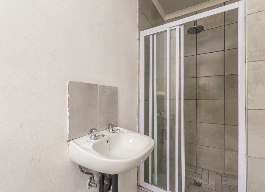 8 Bedroom Property for Sale in Cosmo City Gauteng