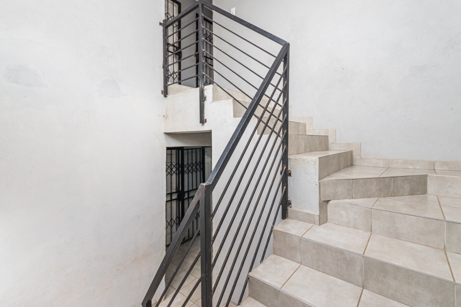 12 Bedroom Property for Sale in Cosmo City Gauteng