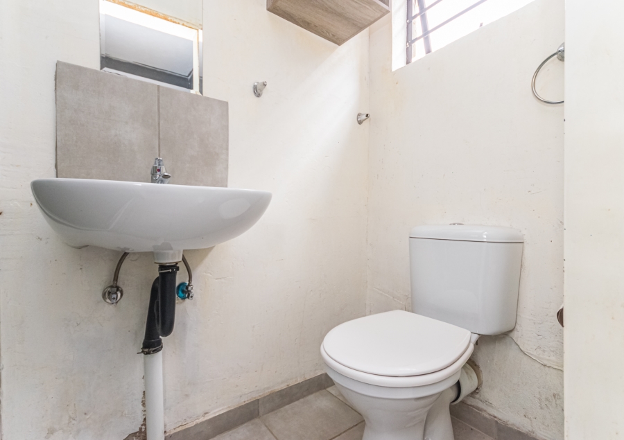 12 Bedroom Property for Sale in Cosmo City Gauteng