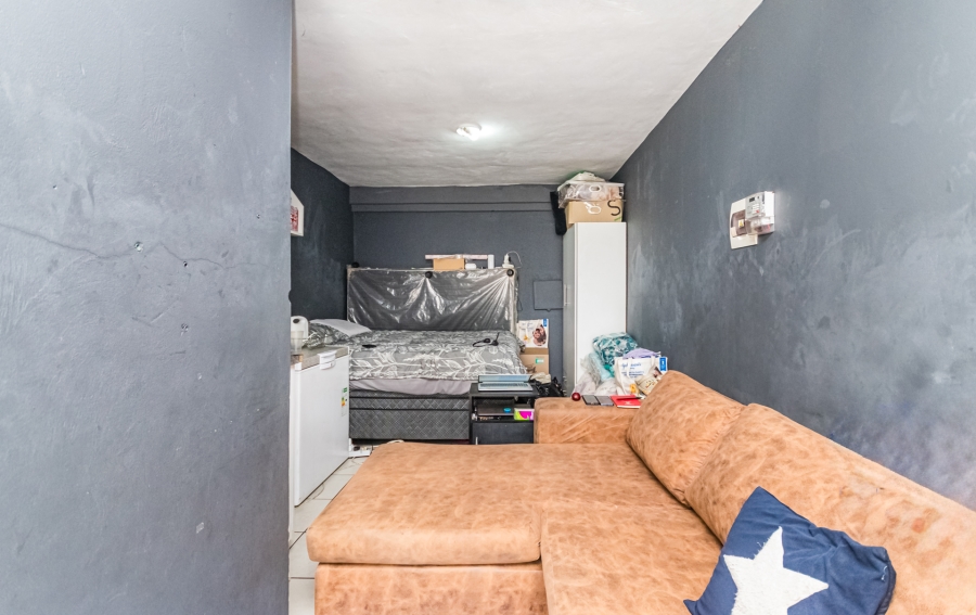 10 Bedroom Property for Sale in Cosmo City Gauteng