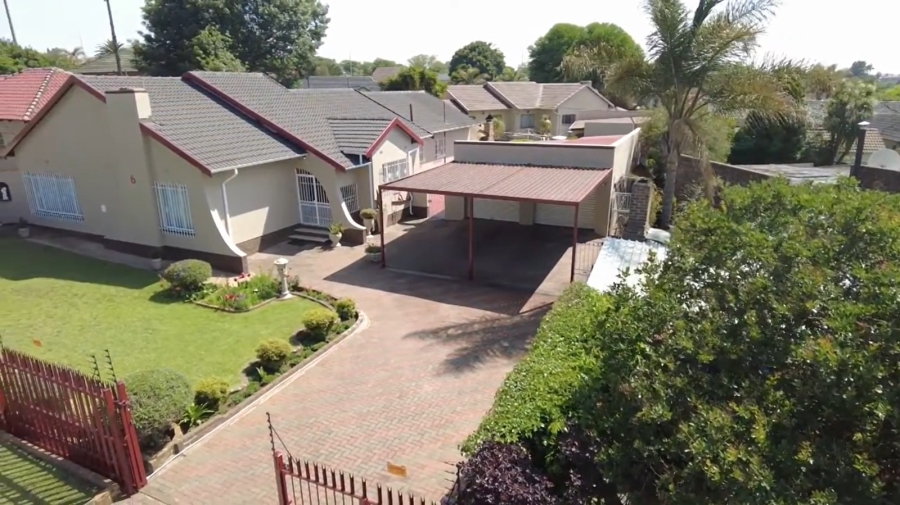 To Let 4 Bedroom Property for Rent in Witfield Gauteng