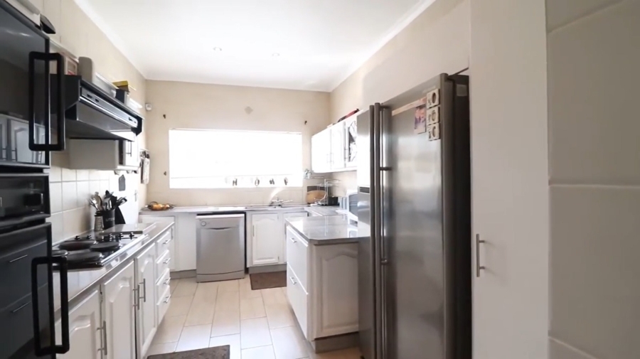 To Let 4 Bedroom Property for Rent in Witfield Gauteng